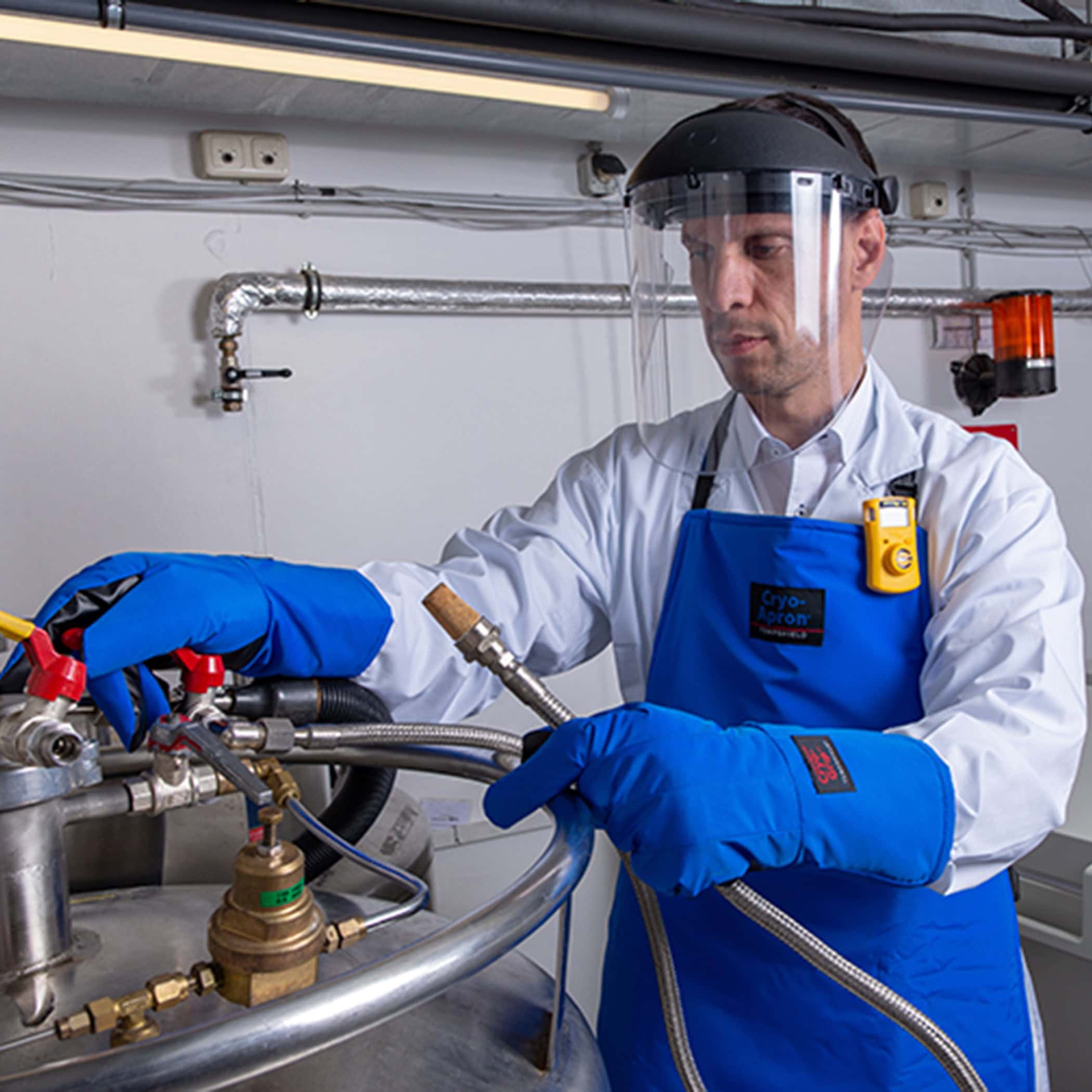 Cryogenic face Shield